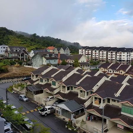 Azizi&Yati Muslim Homestay Cameron Highlands Bagian luar foto
