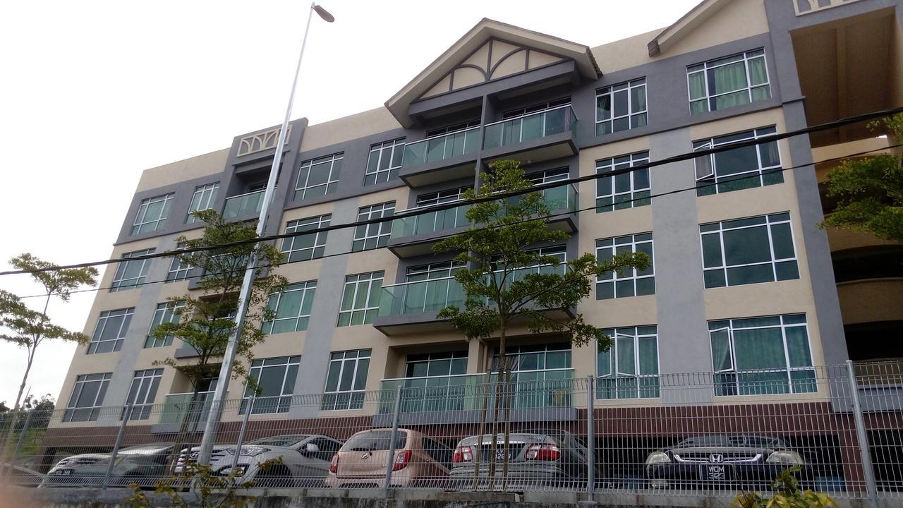 Azizi&Yati Muslim Homestay Cameron Highlands Bagian luar foto