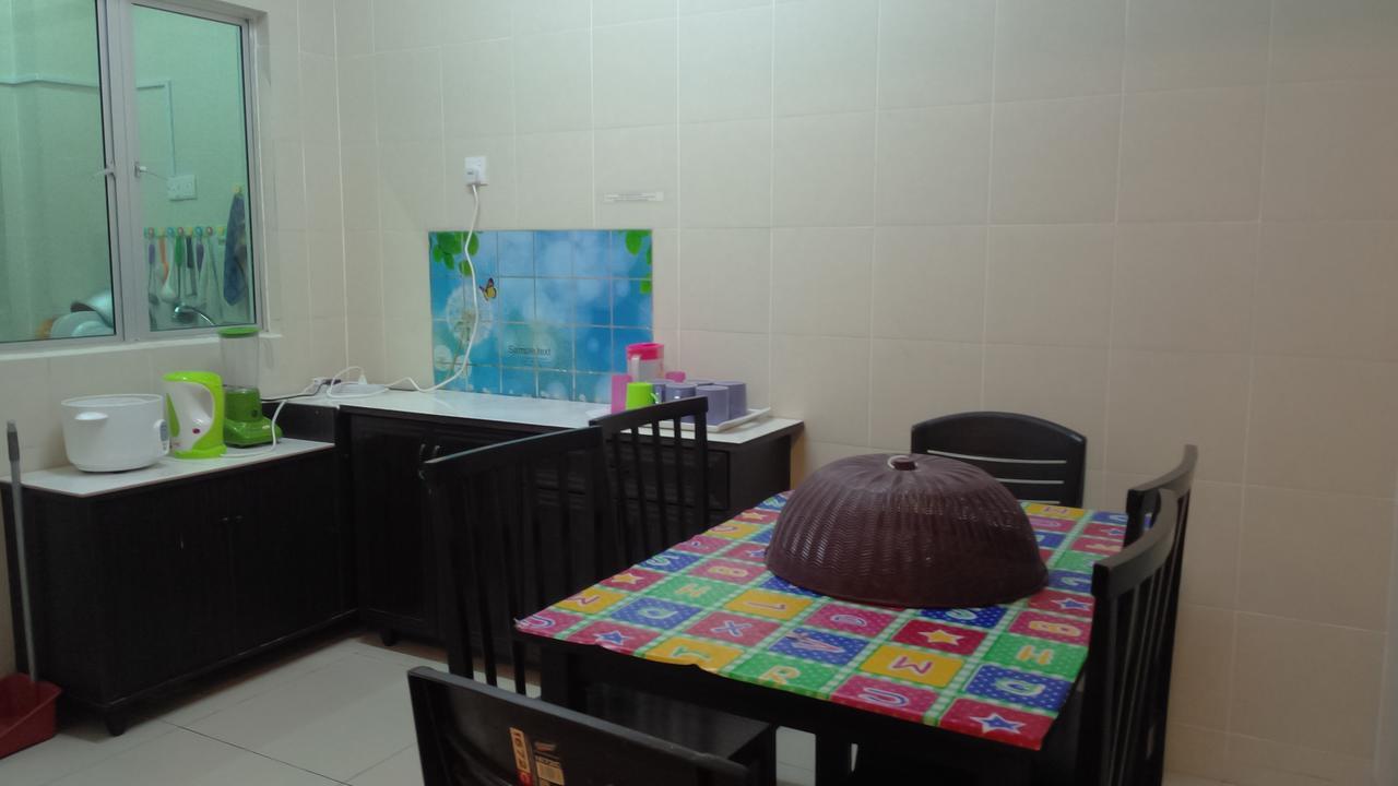 Azizi&Yati Muslim Homestay Cameron Highlands Bagian luar foto